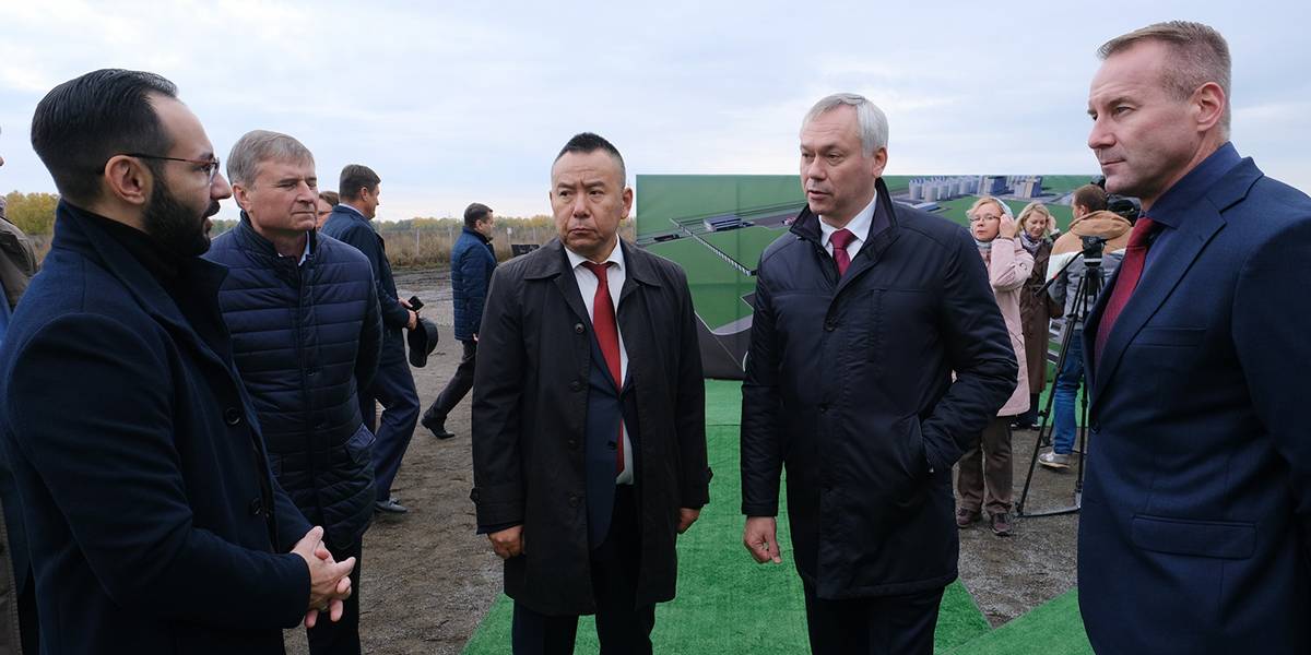 Новосибирские власти потратили полмиллиарда на газификацию завода, хозяин которого из КНР признался в финансировании кампании губернатора. Газопровод так и не построили