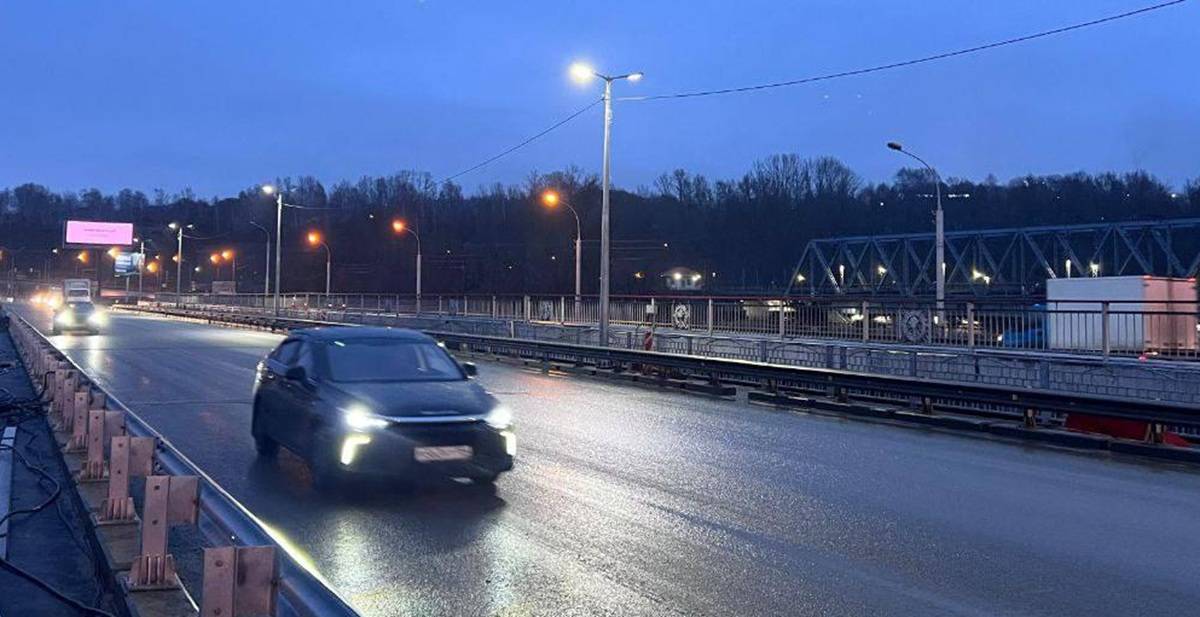 Открыто движение по отремонтированному мосту через Иню в Новосибирске