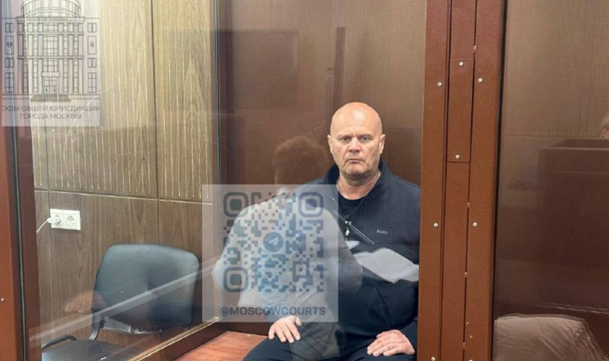 Экс-мэр Красноярска пошёл под суд по делу о рекордных взятках